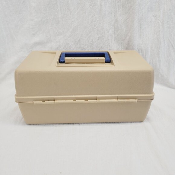 Old Pal 1050 Vintage Fishing Tackle Box With Assorted Gear & Accessories - Picture 8 of 10